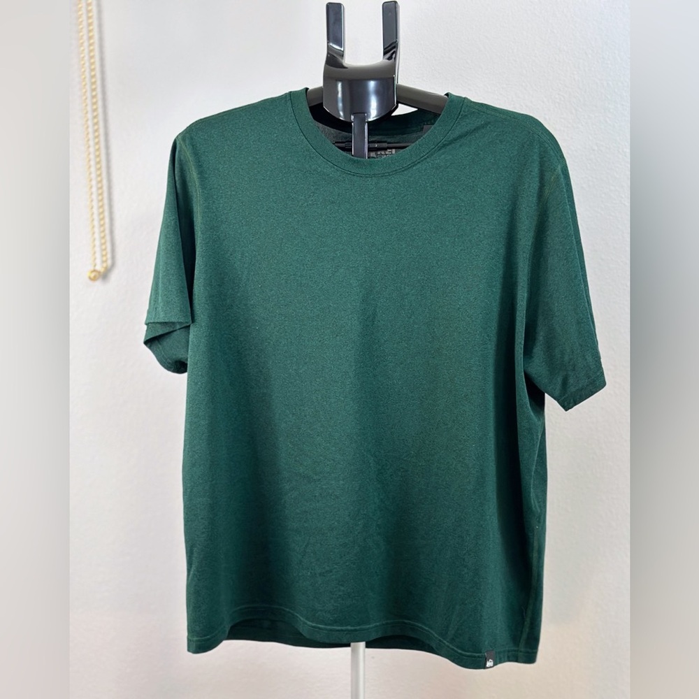 REI Co-op XL Men’s Green‎ Performance T Shirt Athletic Hiking Tee